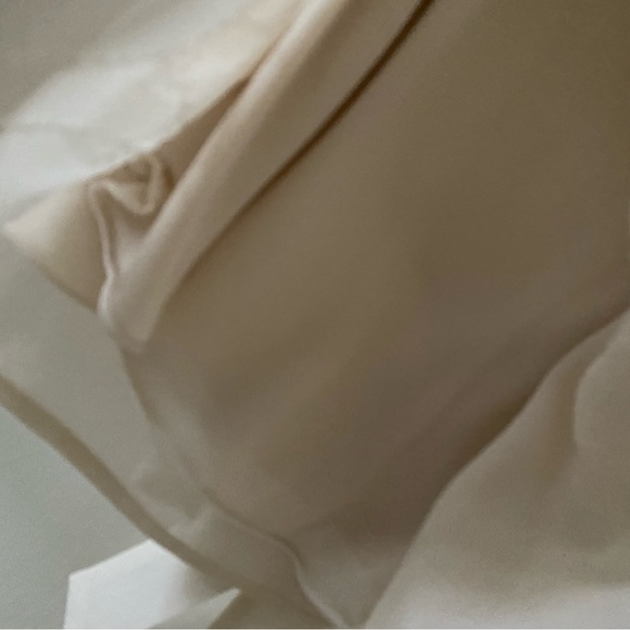 Max Mara silk blouse with embellishments - Picture 7 of 8